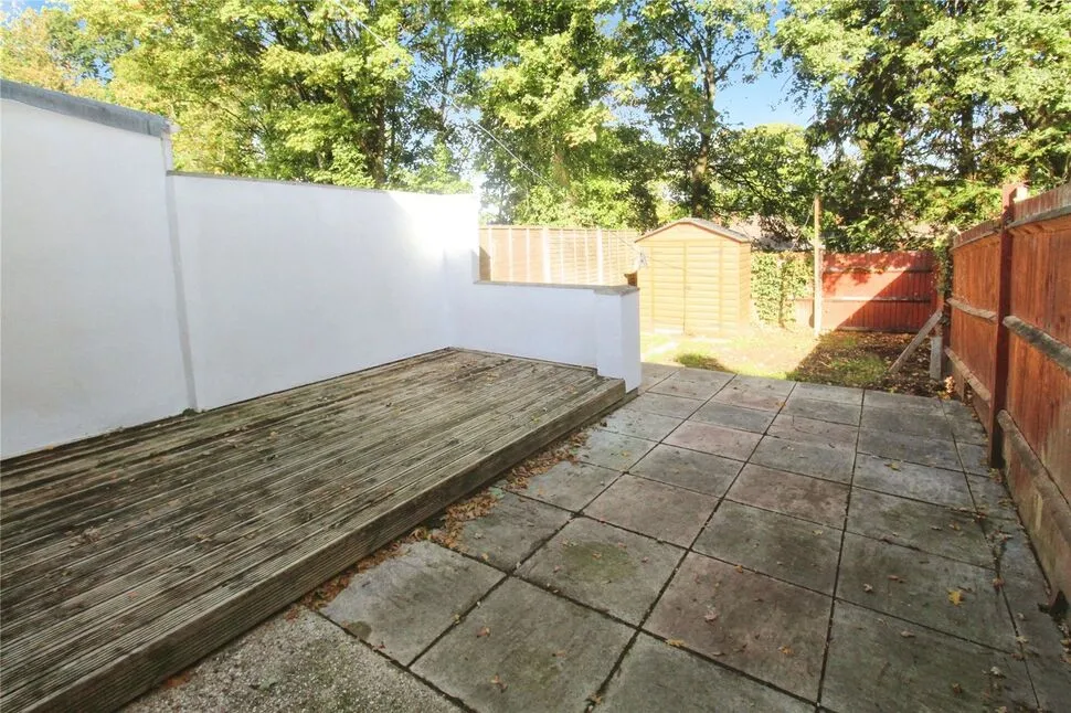 Macarthur Crescent, Southampton, SO18, photo 9