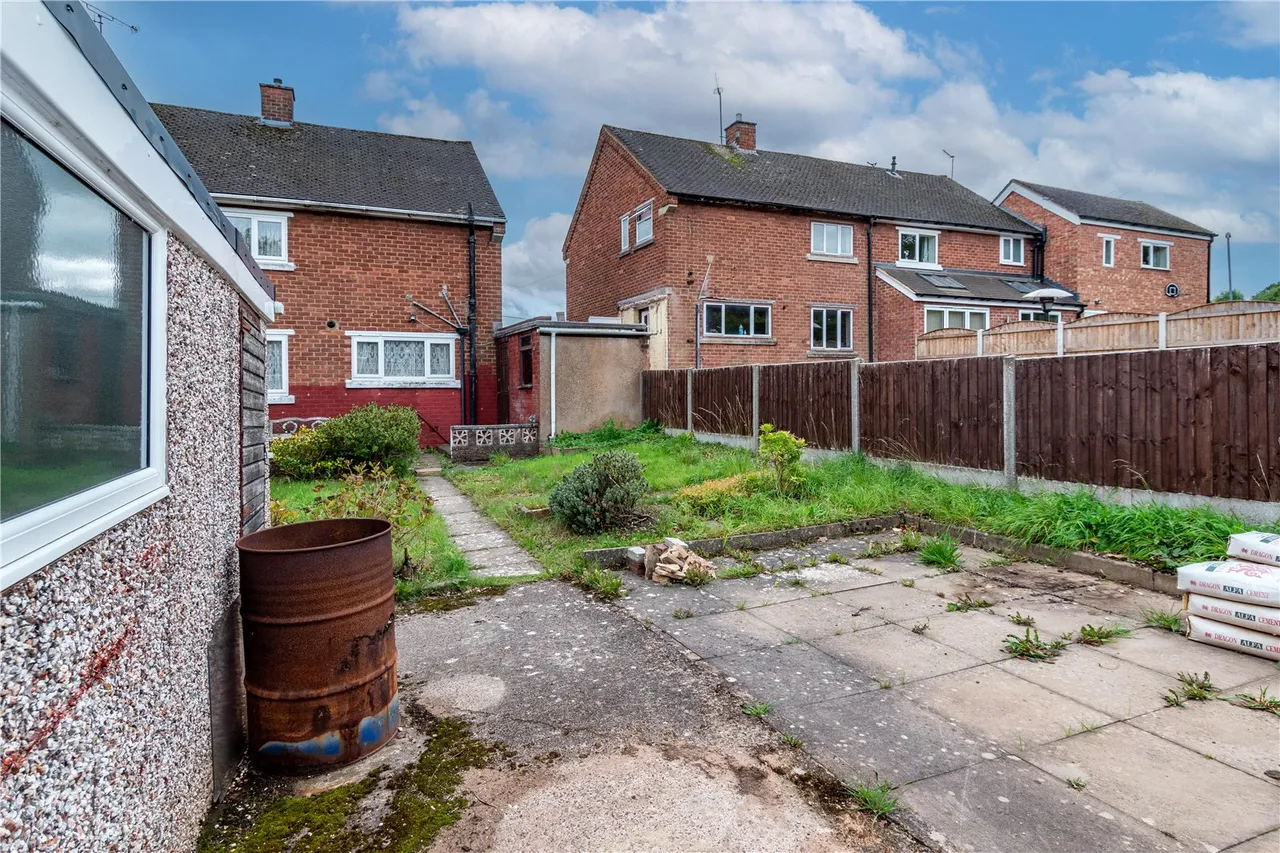Foxlydiate Crescent, Redditch, Worcestershire, B97 6NS, photo 15