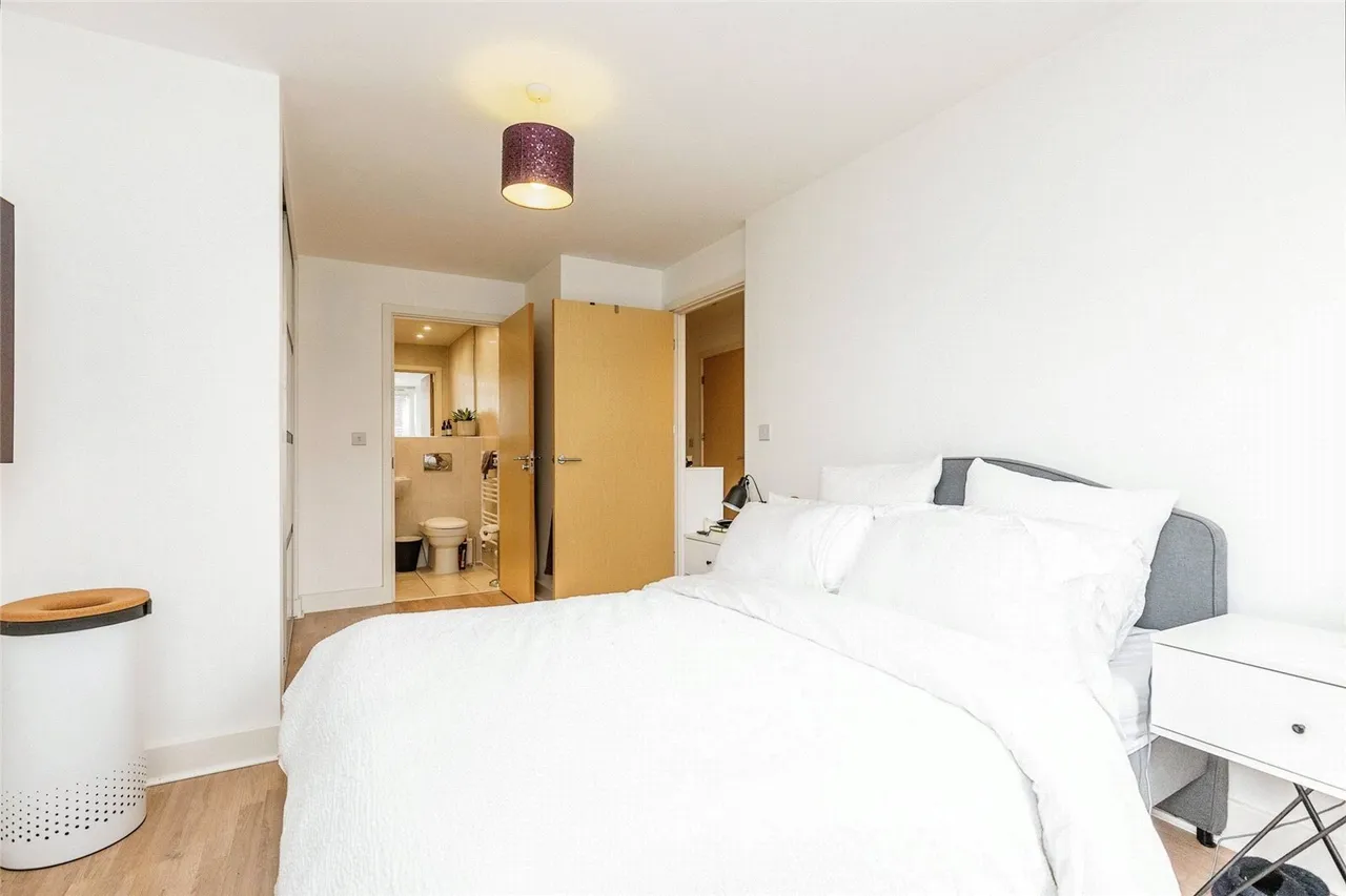 Newfoundland Way, Portishead, BS20, photo 4