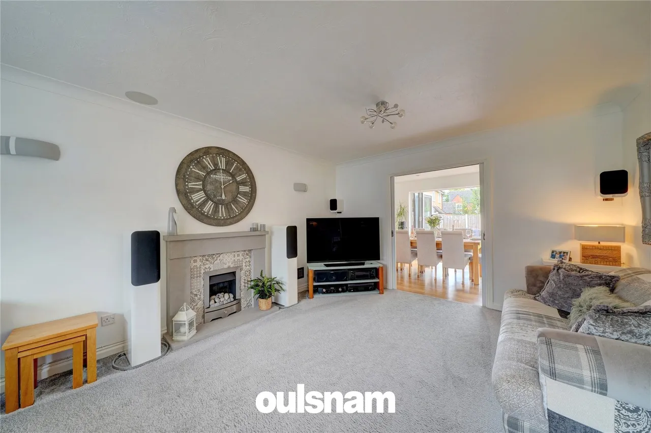 Showell Close, Droitwich, Worcestershire, WR9 8UQ, photo 2