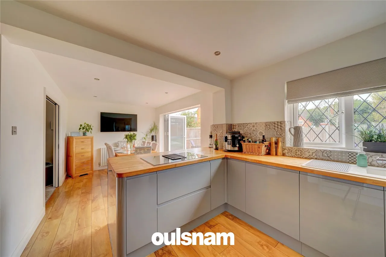 Showell Close, Droitwich, Worcestershire, WR9 8UQ, photo 15