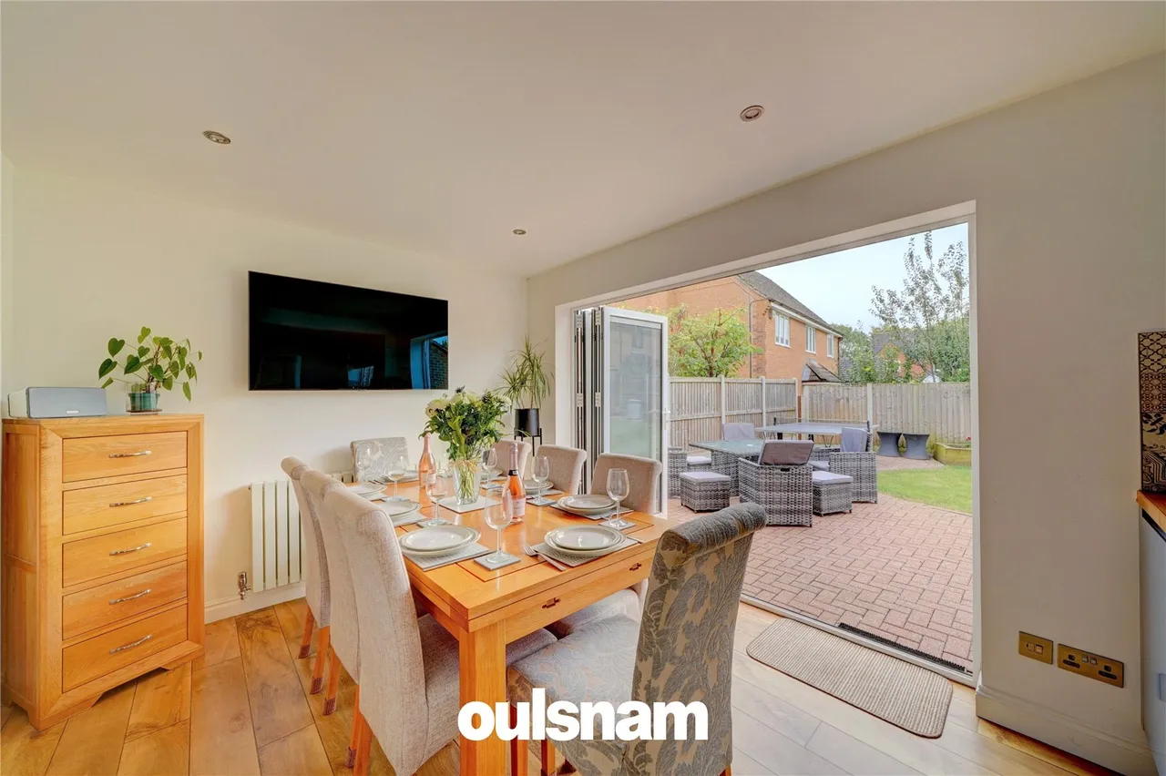 Showell Close, Droitwich, Worcestershire, WR9 8UQ, photo 19