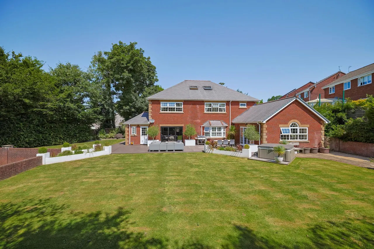 Gower Road, Killay, photo 37