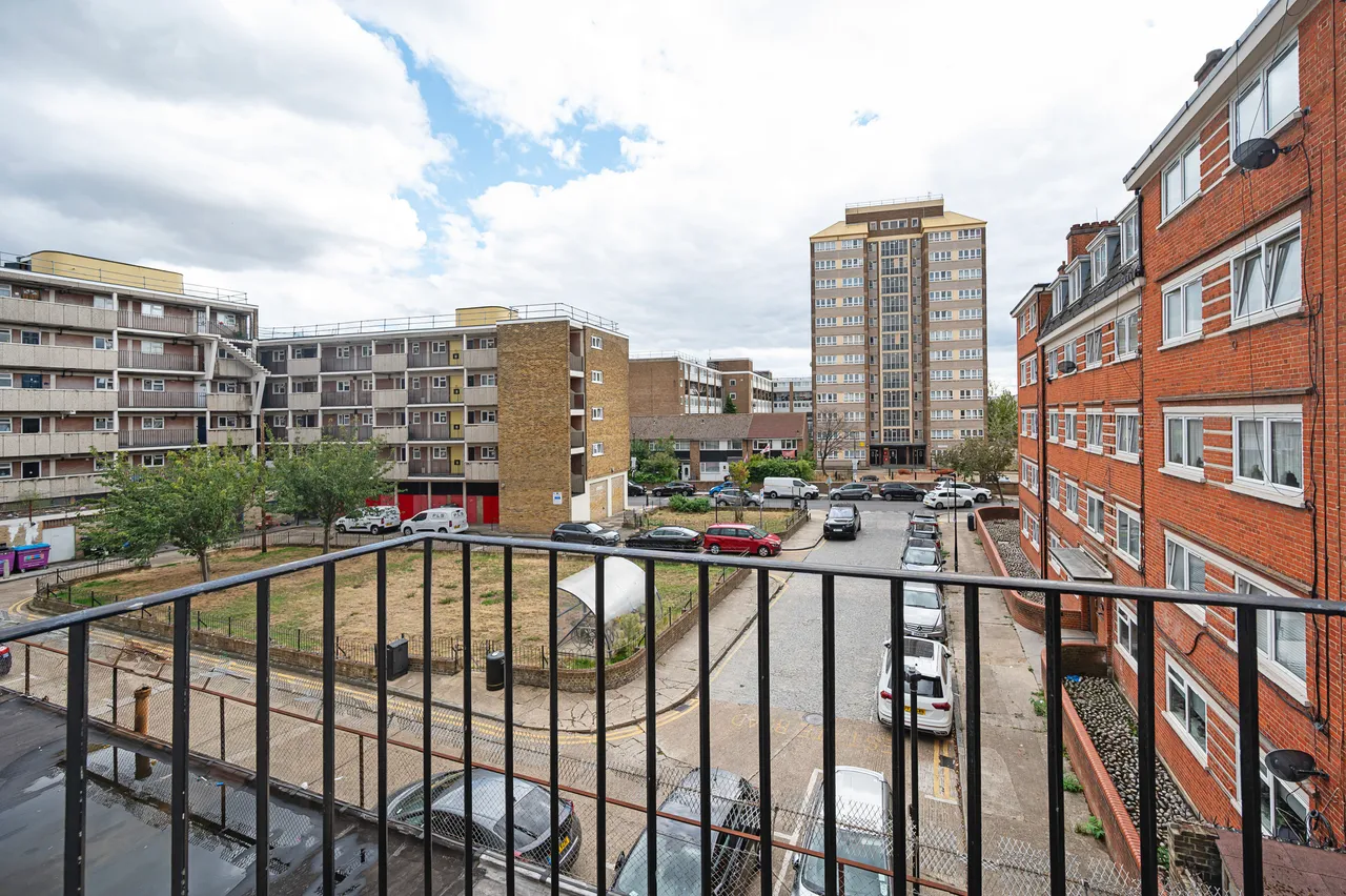10 Thorne House, Roman Road, London, photo 9