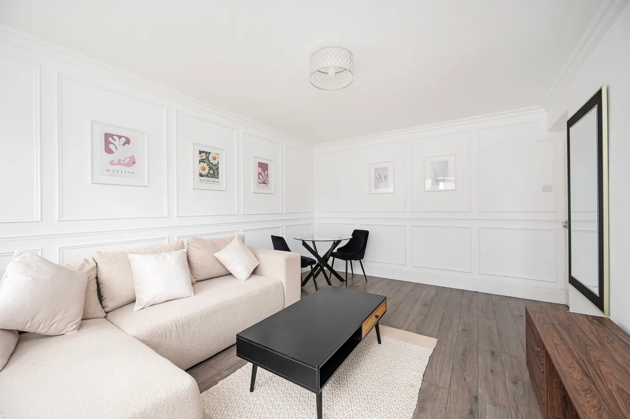 10 Thorne House, Roman Road, London, photo 8