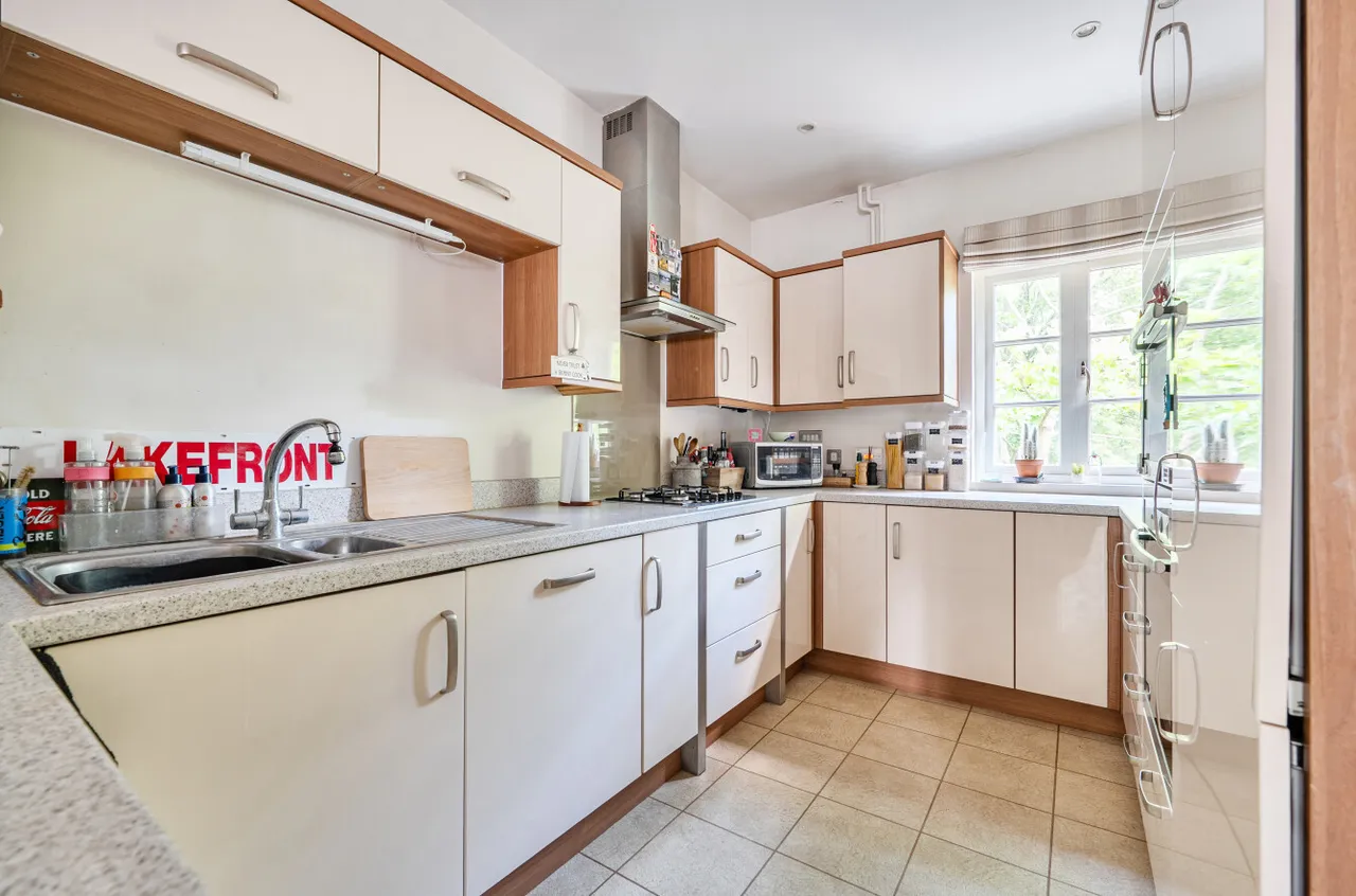 Chilbolton Avenue, Winchester, SO22, photo 3