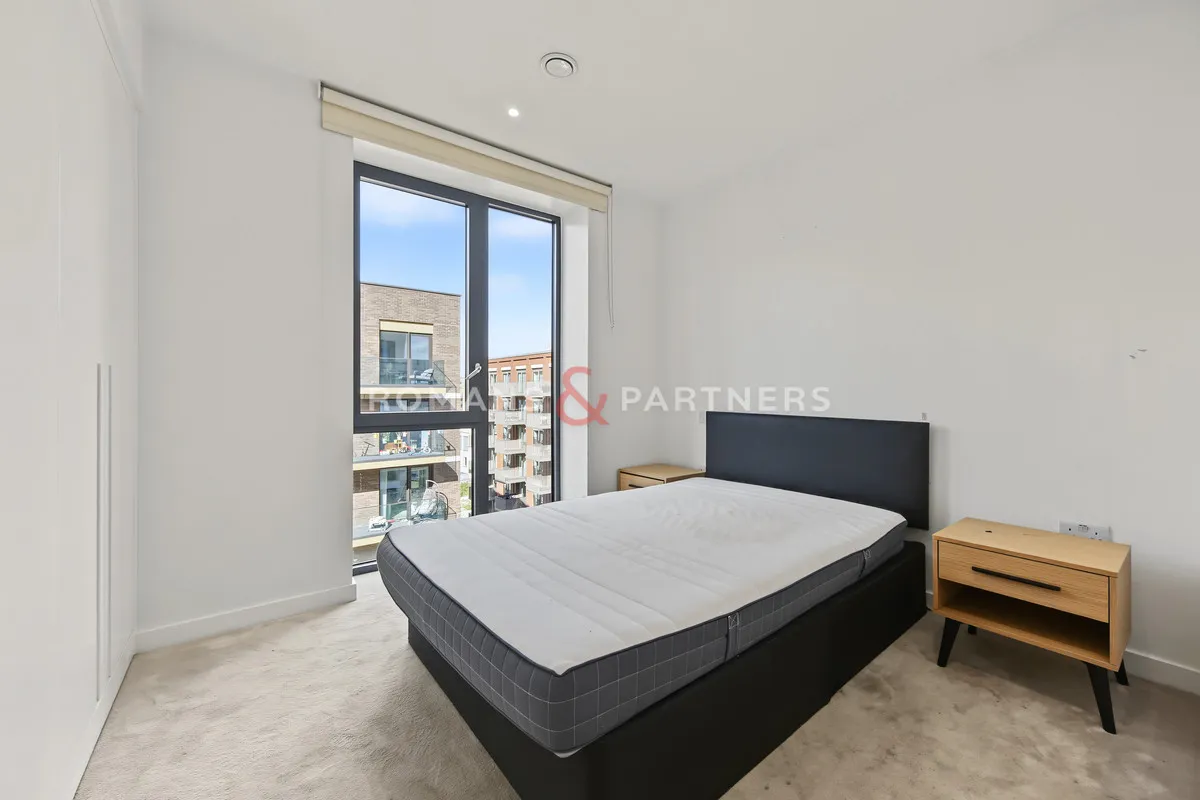 Fairwater House, Royal Wharf, E16, photo 10