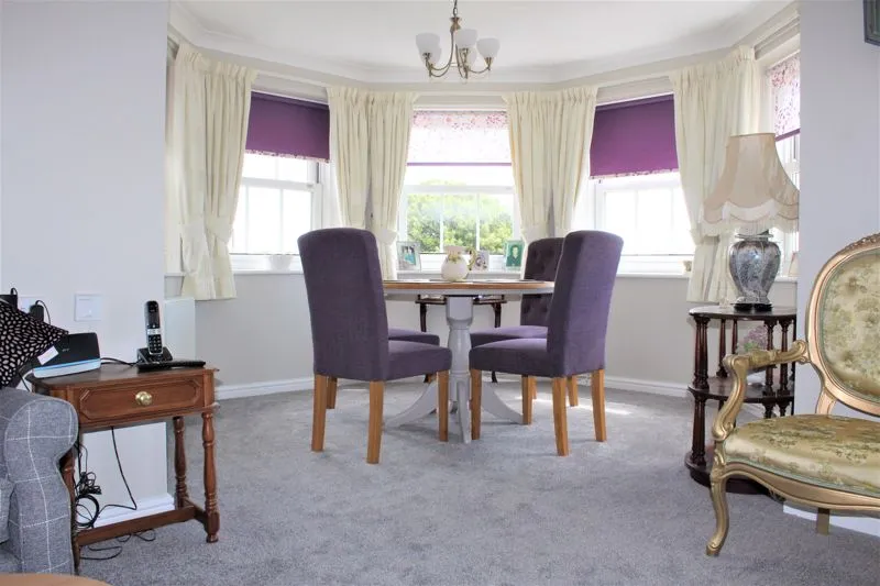 Marine Parade West, Clacton-On-Sea CO15 1LD, photo 5
