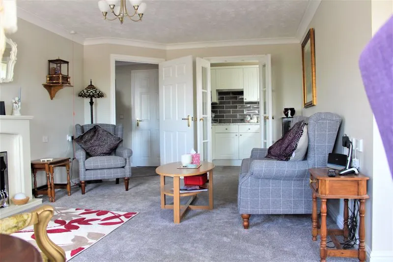 Marine Parade West, Clacton-On-Sea CO15 1LD, photo 10
