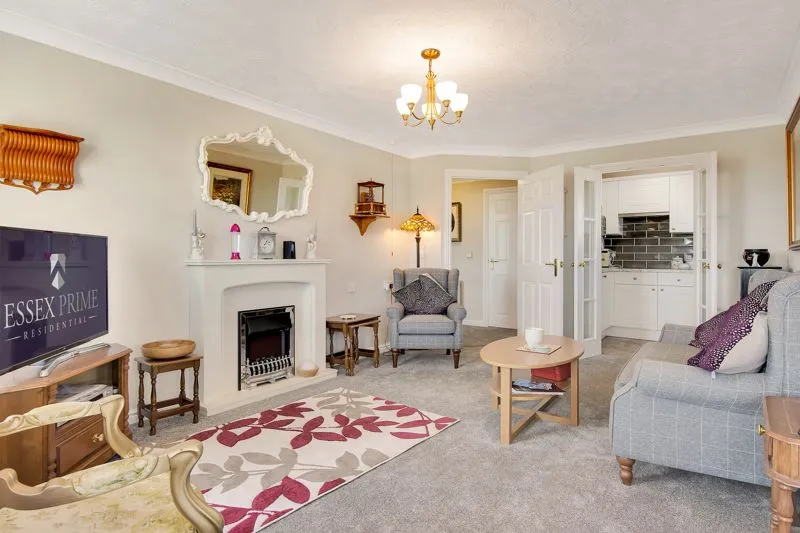 Marine Parade West, Clacton-On-Sea CO15 1LD, photo 6