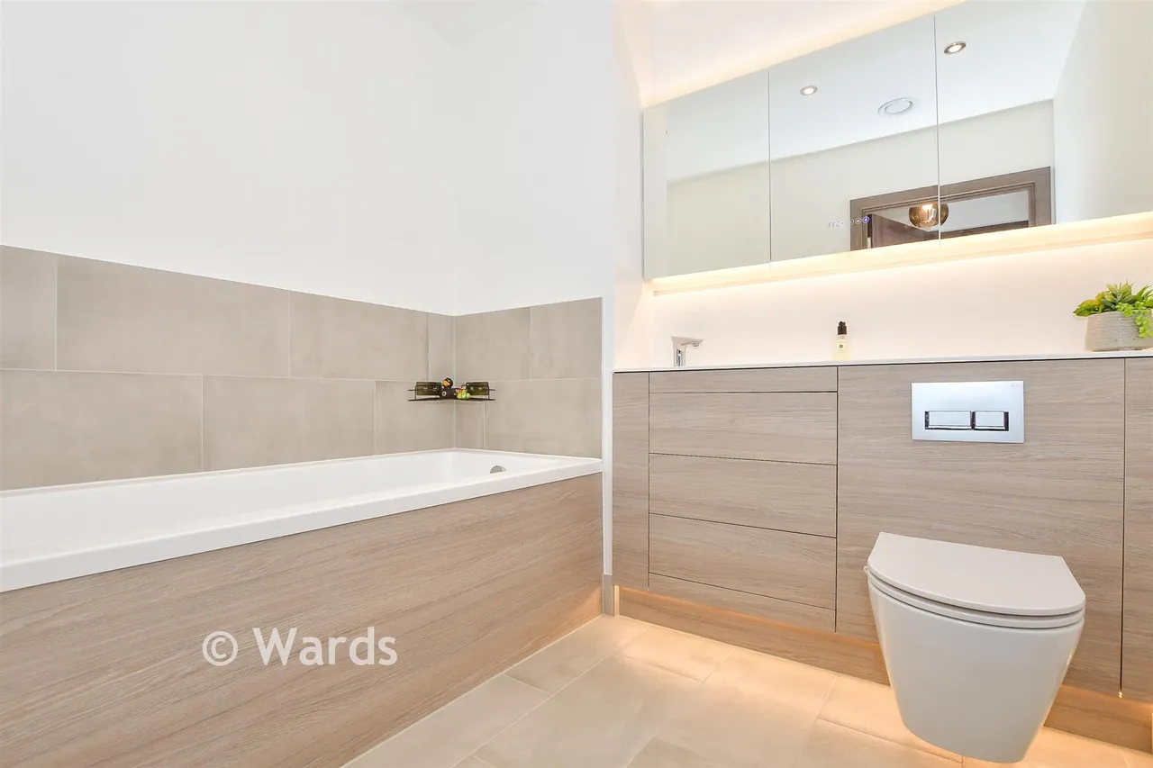 Claribel Court, Maidstone, ME14, photo 7