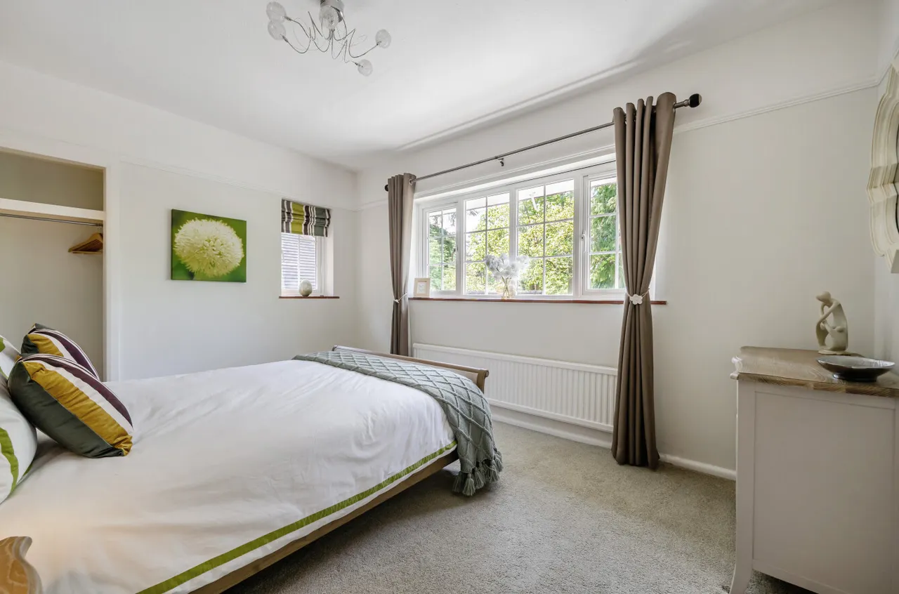 Fitzroy Road, Fleet, Hampshire, GU51 4JH, photo 19