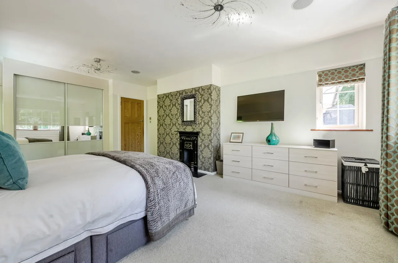 Fitzroy Road, Fleet, Hampshire, GU51 4JH, photo 21