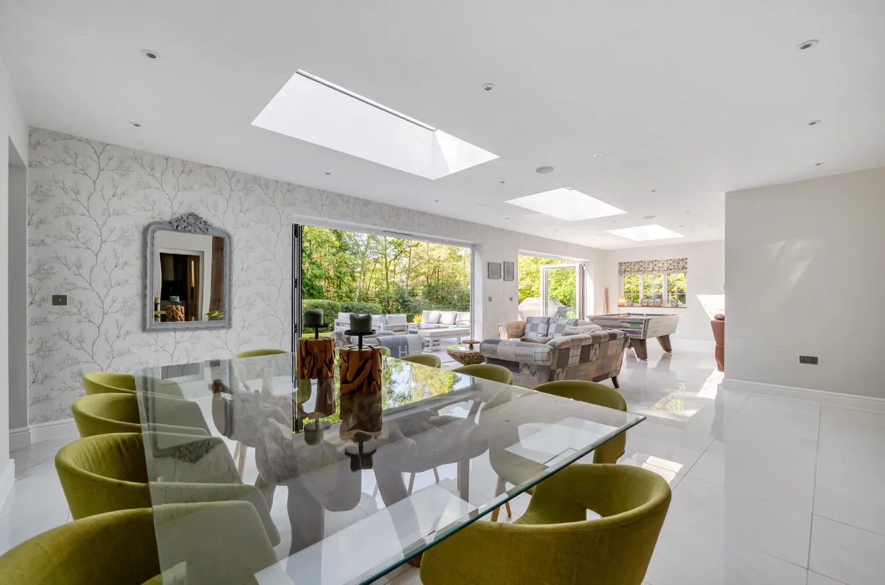 Fitzroy Road, Fleet, Hampshire, GU51 4JH, photo 7