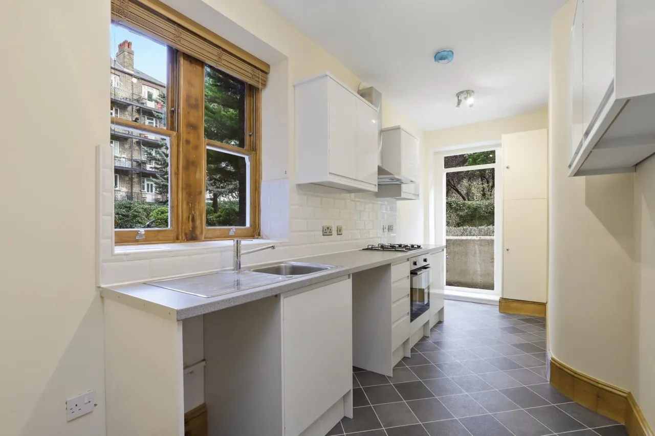 Elgin Avenue, Maida Vale, London, W9 1HT, photo 9