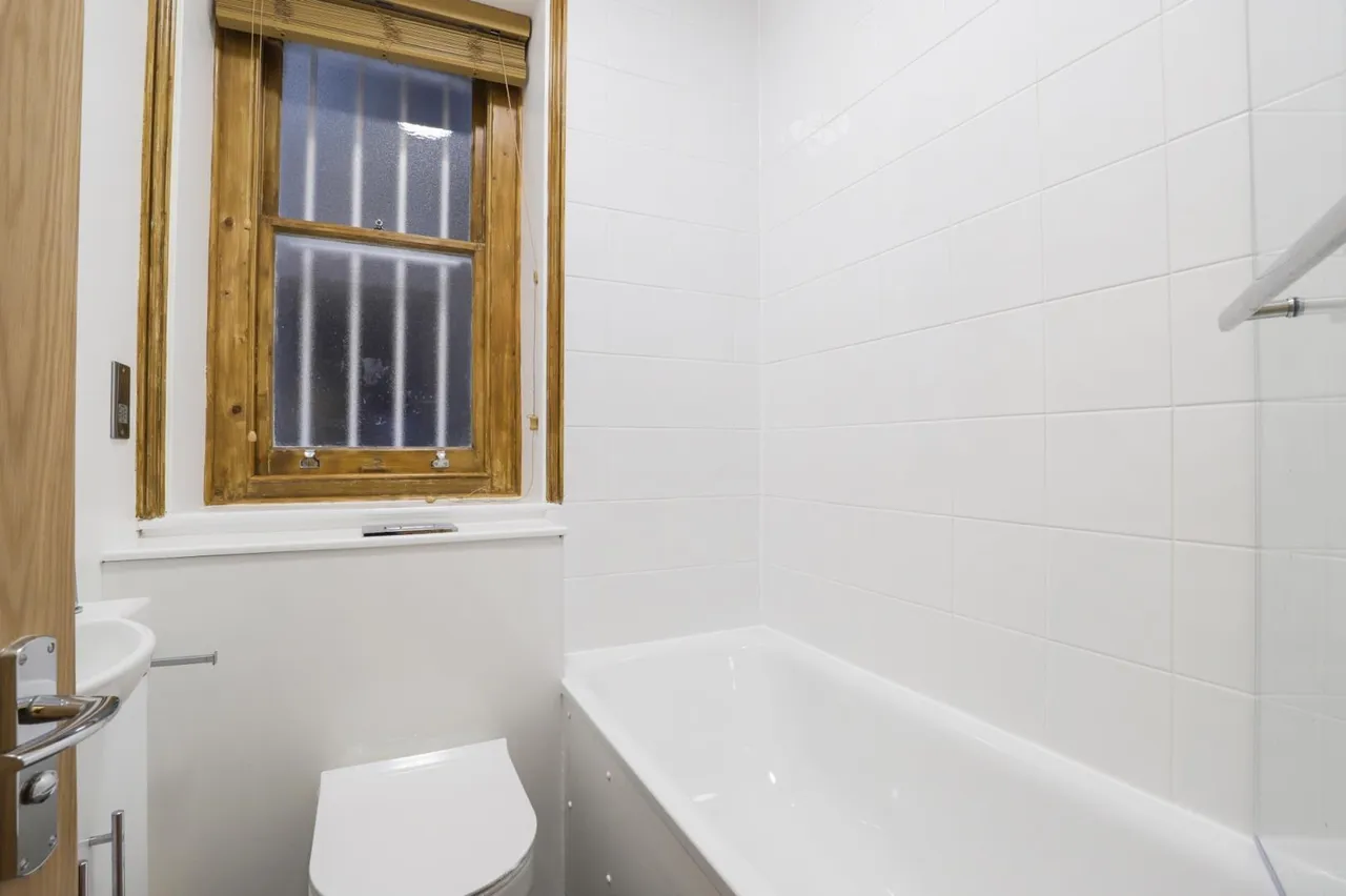 Elgin Avenue, Maida Vale, London, W9 1HT, photo 8