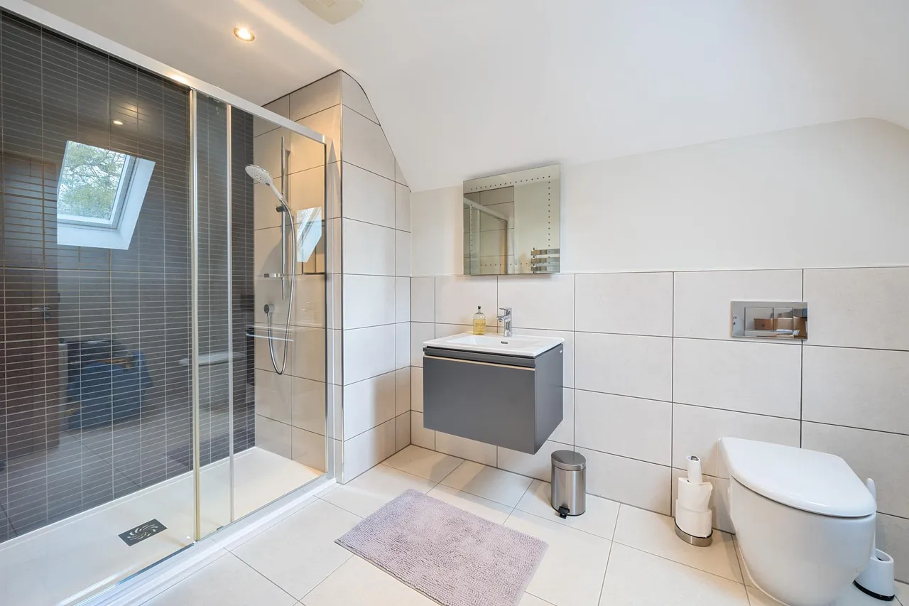 Forest Drive, Kingswood, photo 27