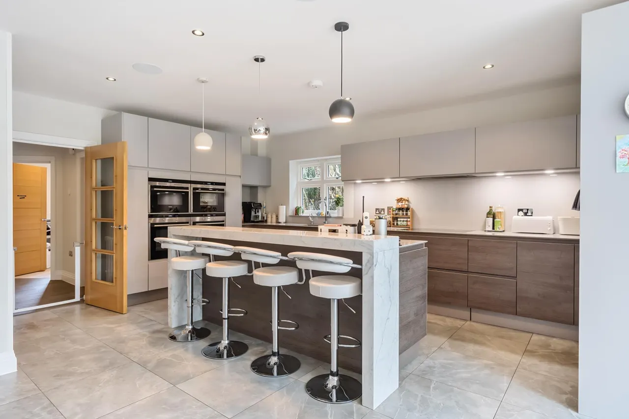 Forest Drive, Kingswood, photo 8