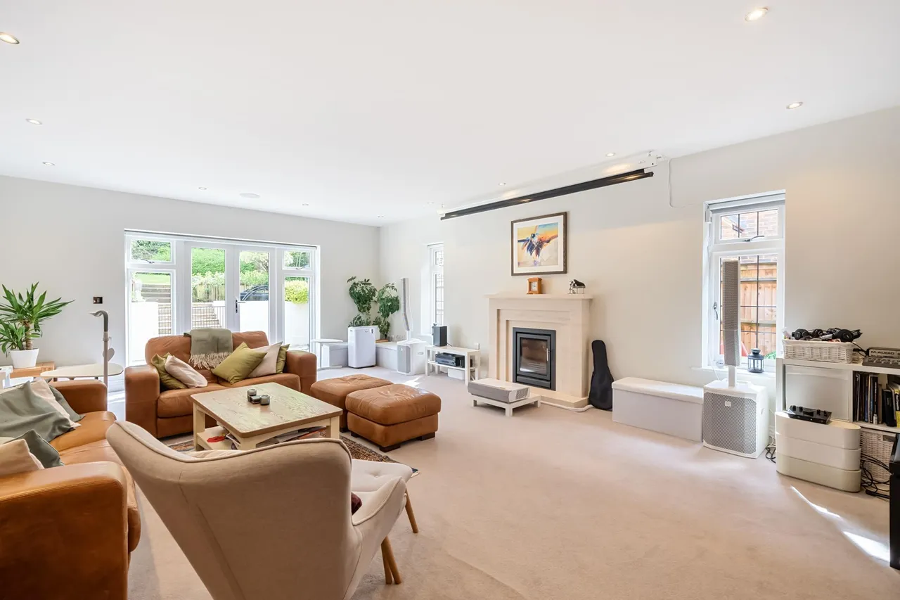 Forest Drive, Kingswood, photo 6