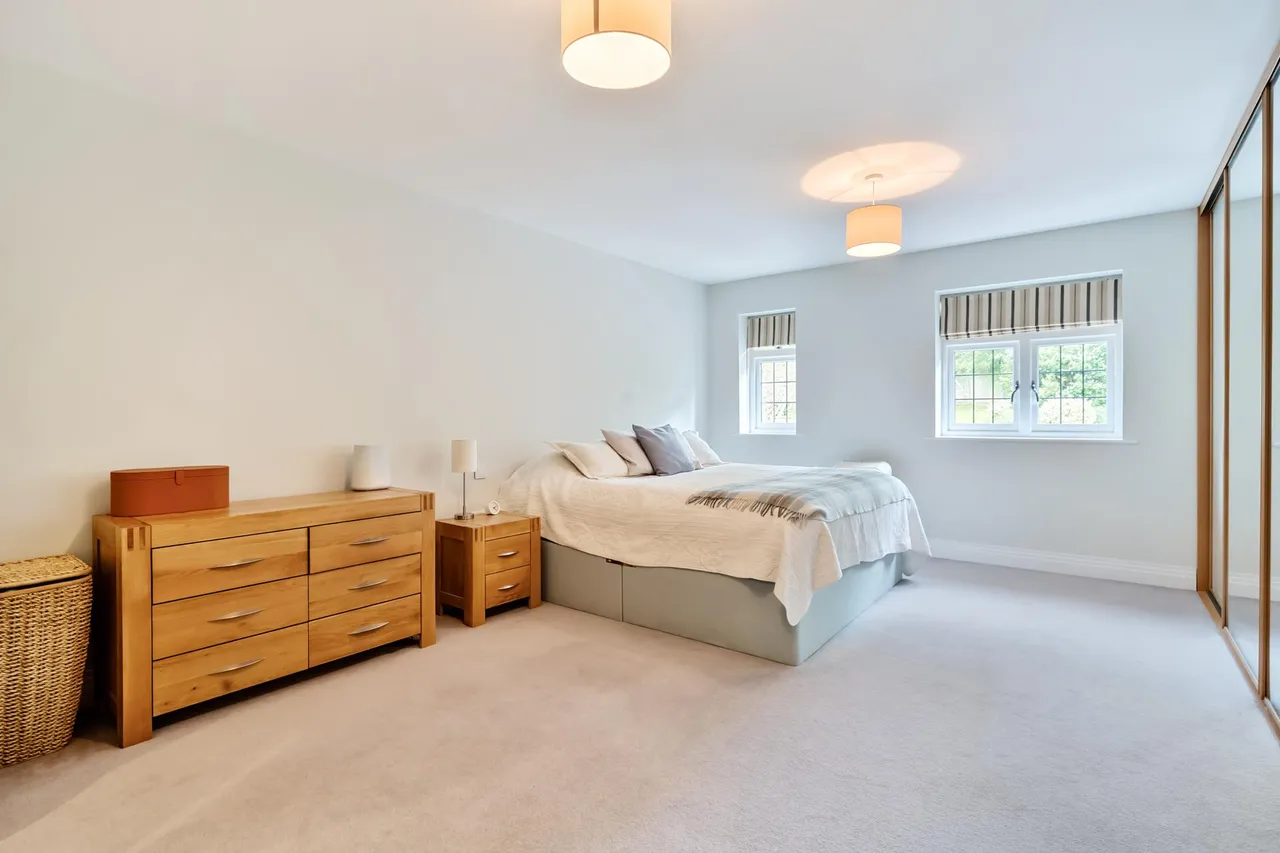 Forest Drive, Kingswood, photo 17