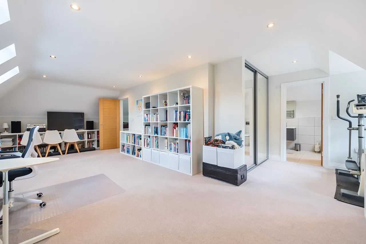 Forest Drive, Kingswood, photo 25