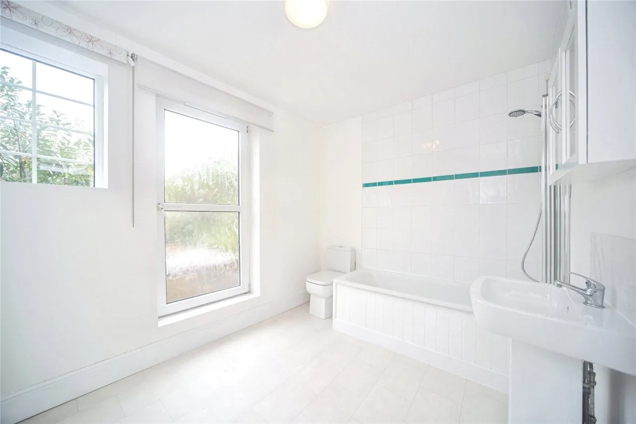 Hill Lane, Bassett, SO15, photo 11
