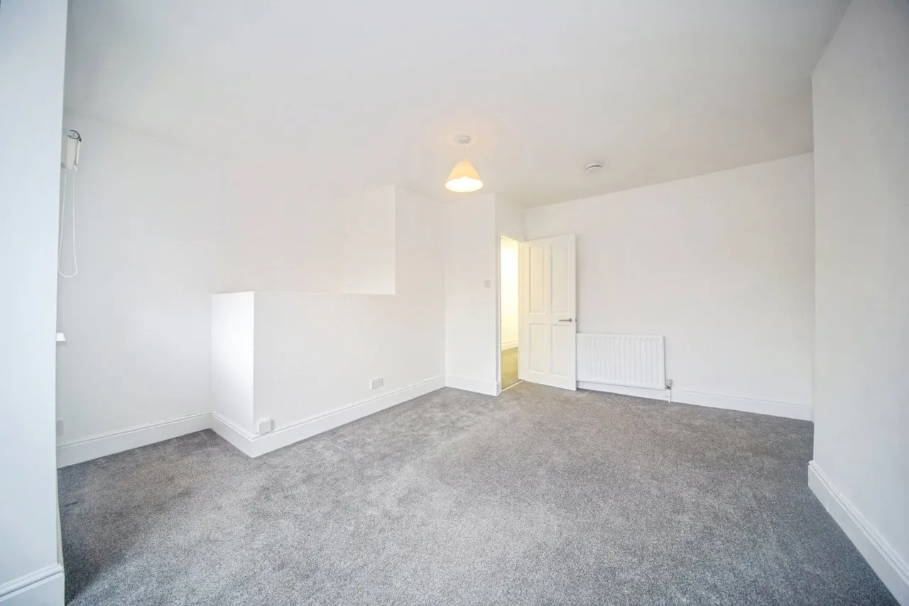 Hill Lane, Bassett, SO15, photo 8