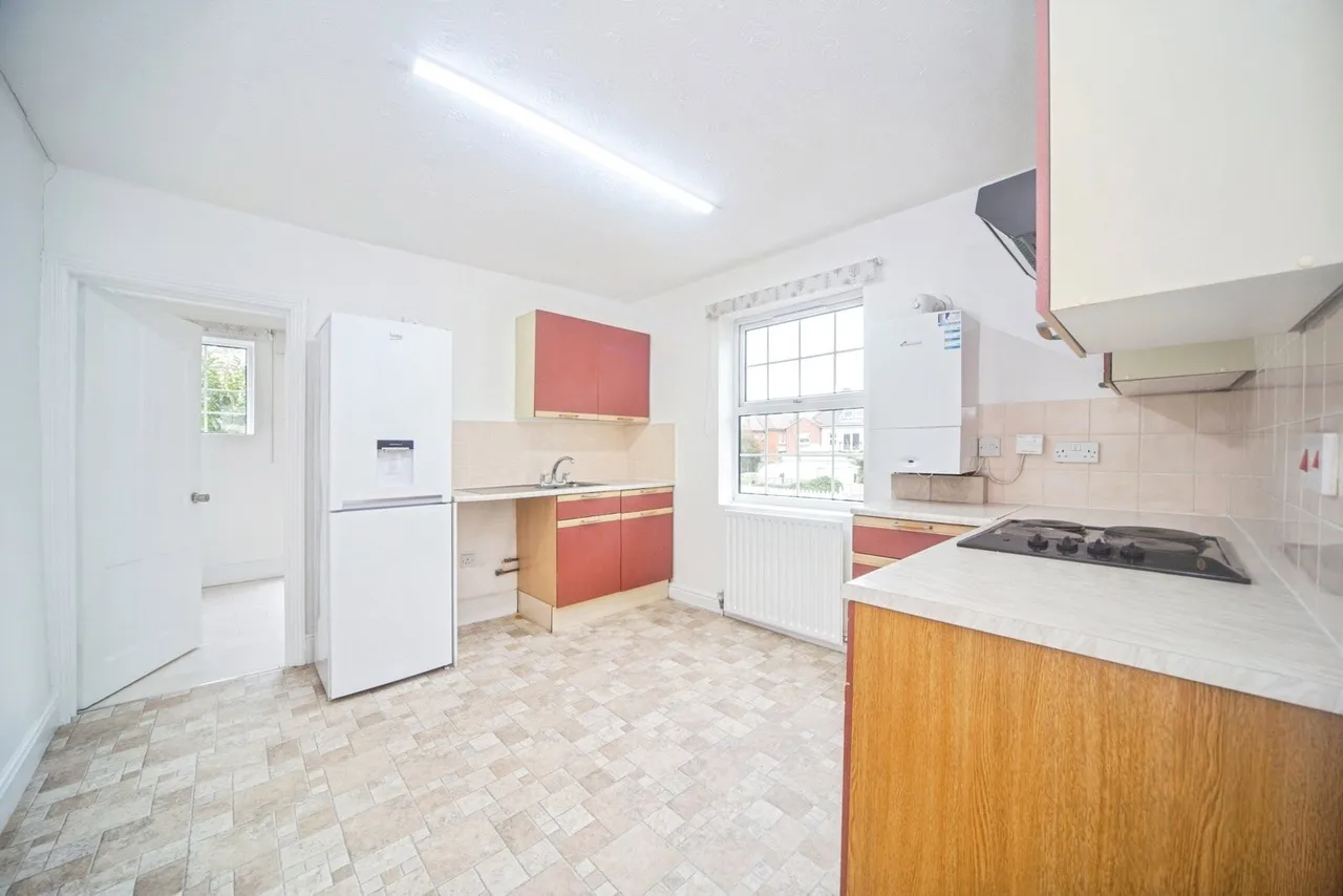 Hill Lane, Bassett, SO15, photo 10