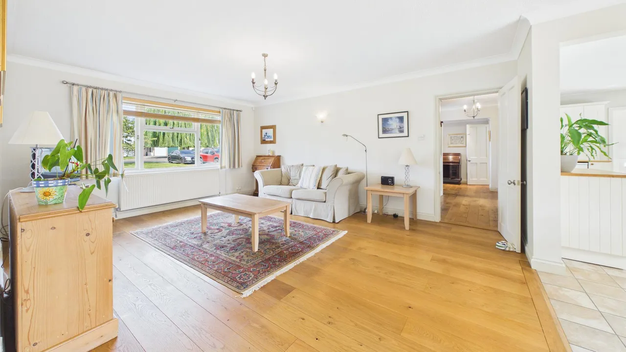 Apsley Way, Longthorpe, photo 6
