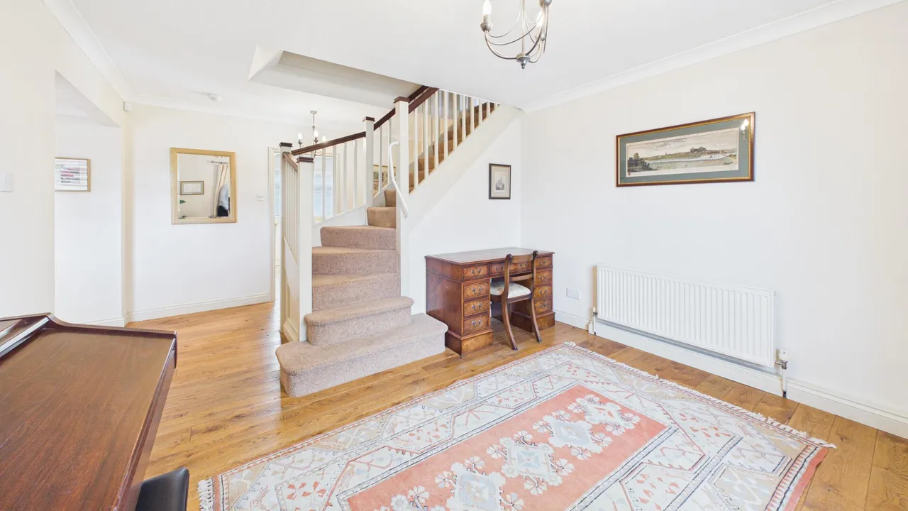 Apsley Way, Longthorpe, photo 14