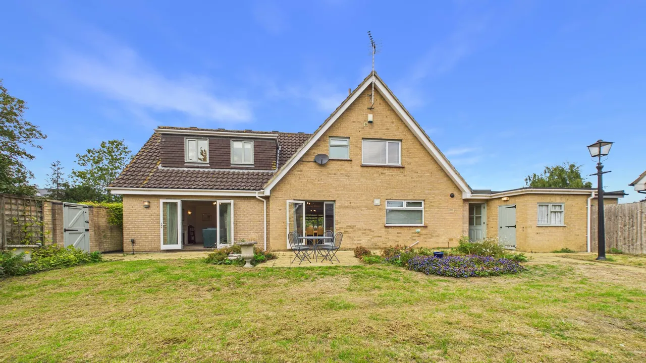 Apsley Way, Longthorpe, photo 18