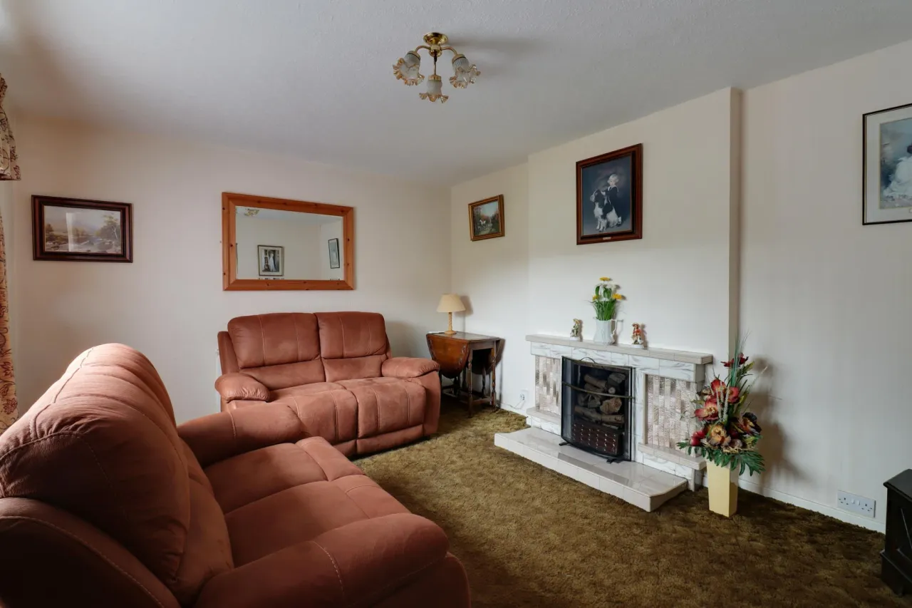 Oakfield Close, Nantwich, photo 2