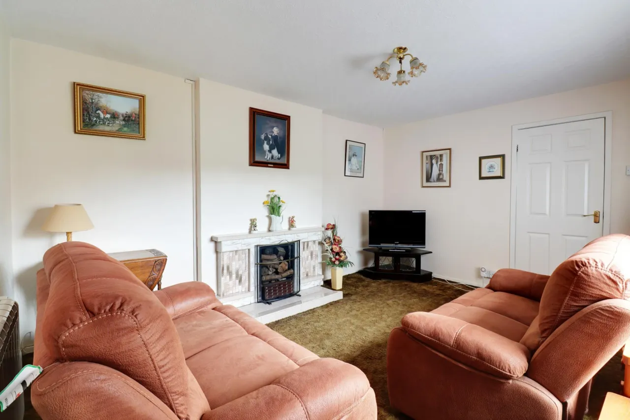 Oakfield Close, Nantwich, photo 3