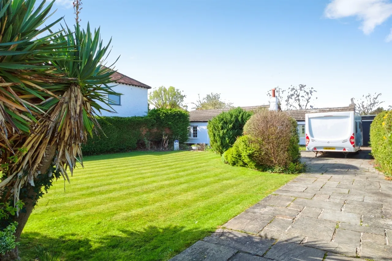 Acres Road, Meols, CH47, photo 18