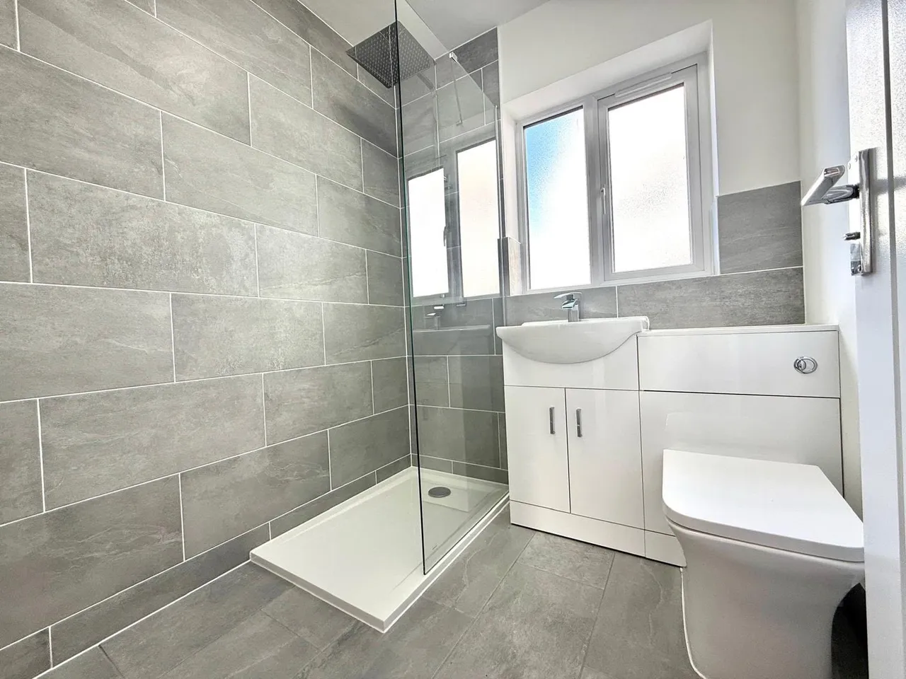 Oliver Close, Swindon, Wiltshire, SN5 6NP, photo 11