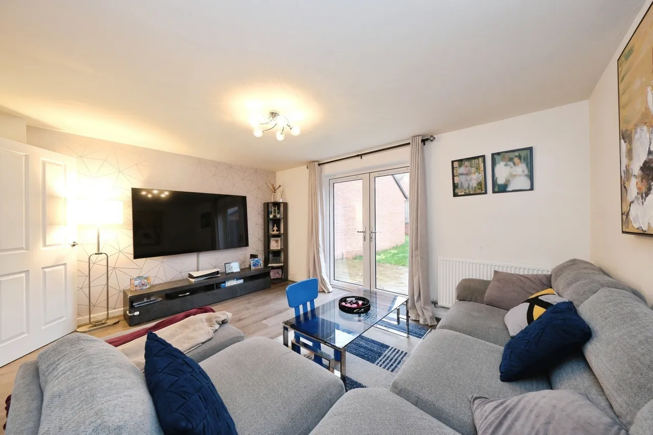 Hopwood Road, Gedling, Nottingham, Nottinghamshire, NG4, photo 5