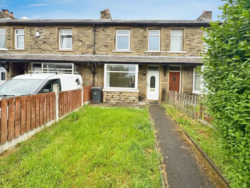 3 bed house for sale — Knowle Avenue, Moldgreen, Huddersfield, West Yorkshire, HD5