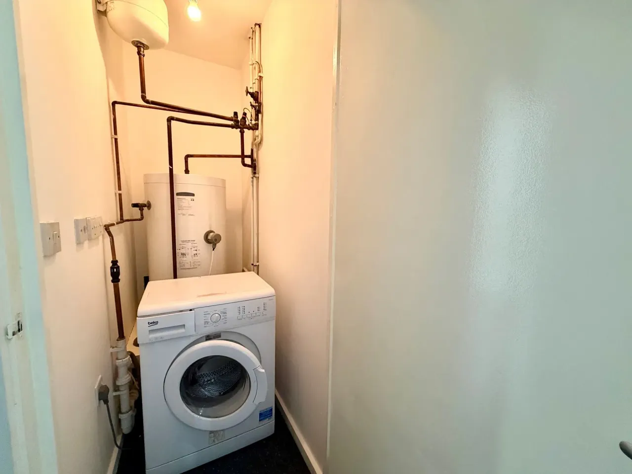 Calderwood Street, London, SE18, photo 15