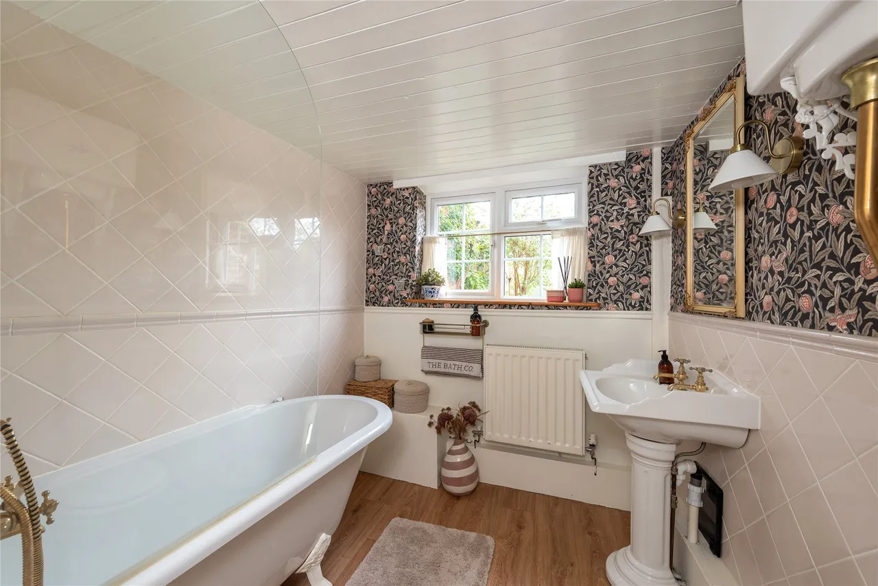 High Street, Everdon, NN11, photo 12
