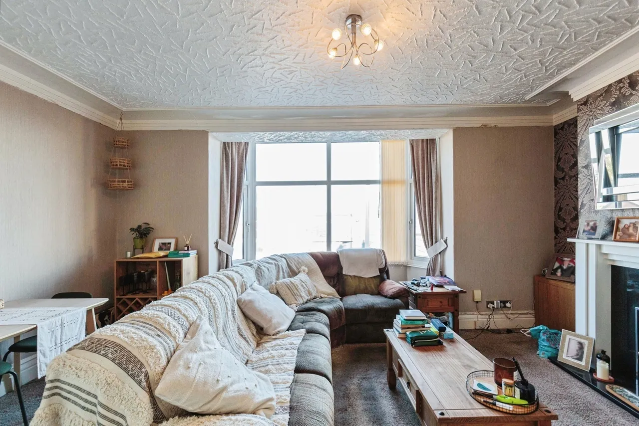 Marton Drive, Blackpool, FY4, photo 5
