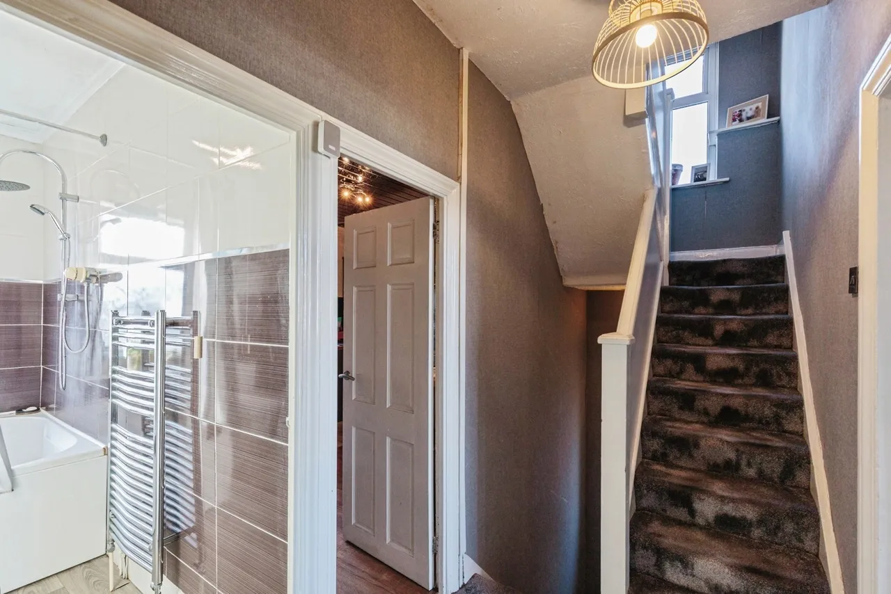 Marton Drive, Blackpool, FY4, photo 4