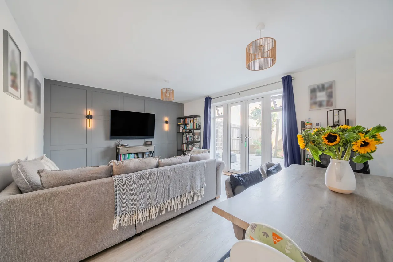 Thorpe Close, Bordon, GU35, photo 6