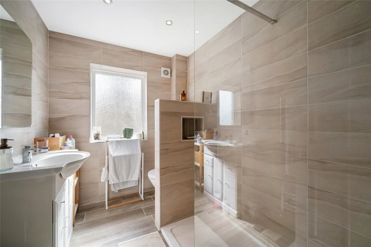 Lumsdaine Drive, Dalgety Bay, Fife, KY11, photo 11