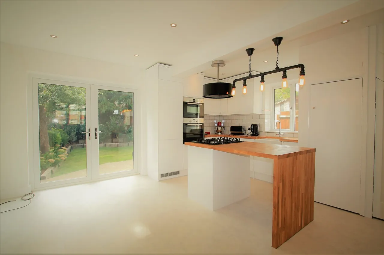 Waltham Close, Dartford, photo 6
