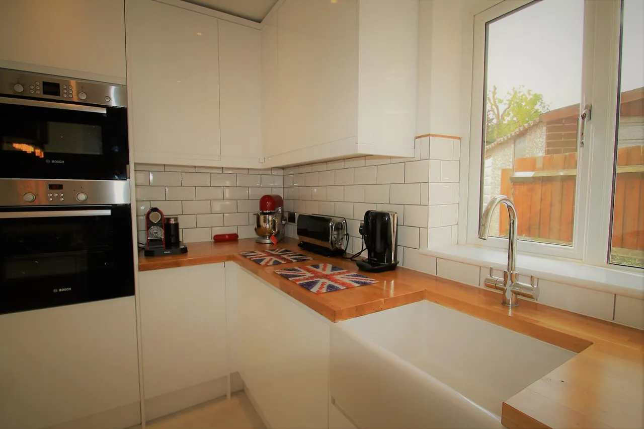 Waltham Close, Dartford, photo 9