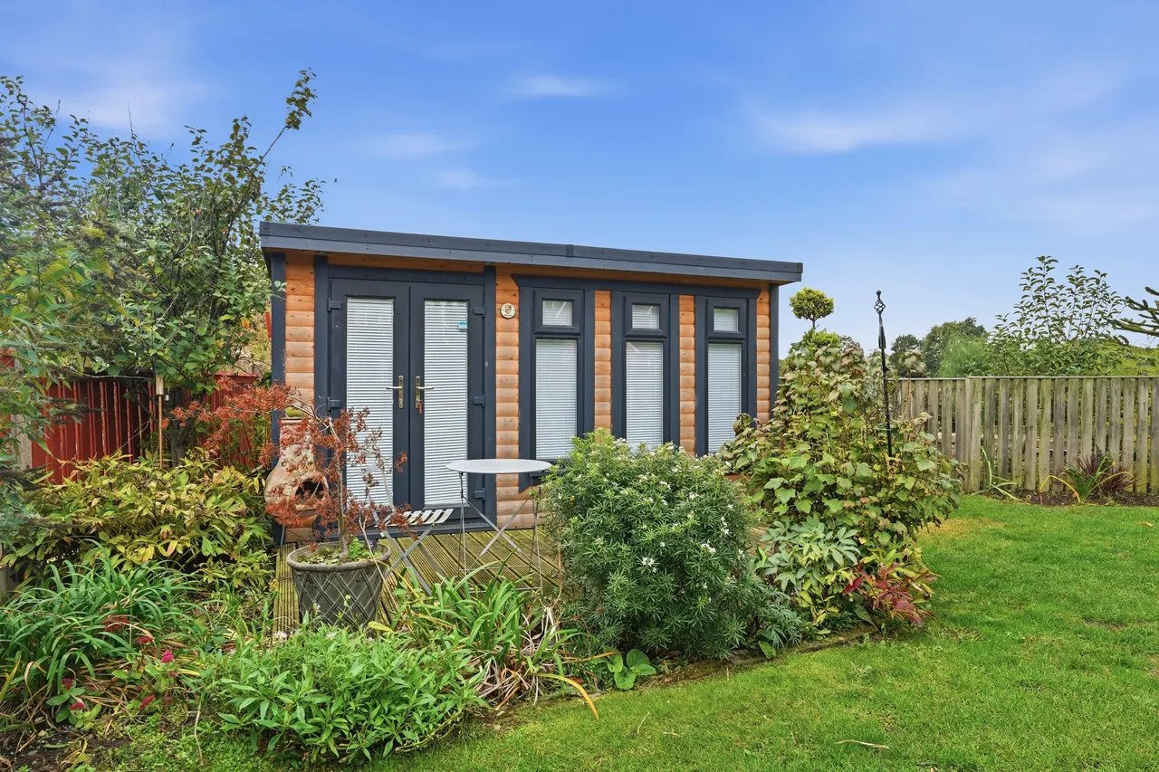Main Street, Pollington, DN14, photo 61