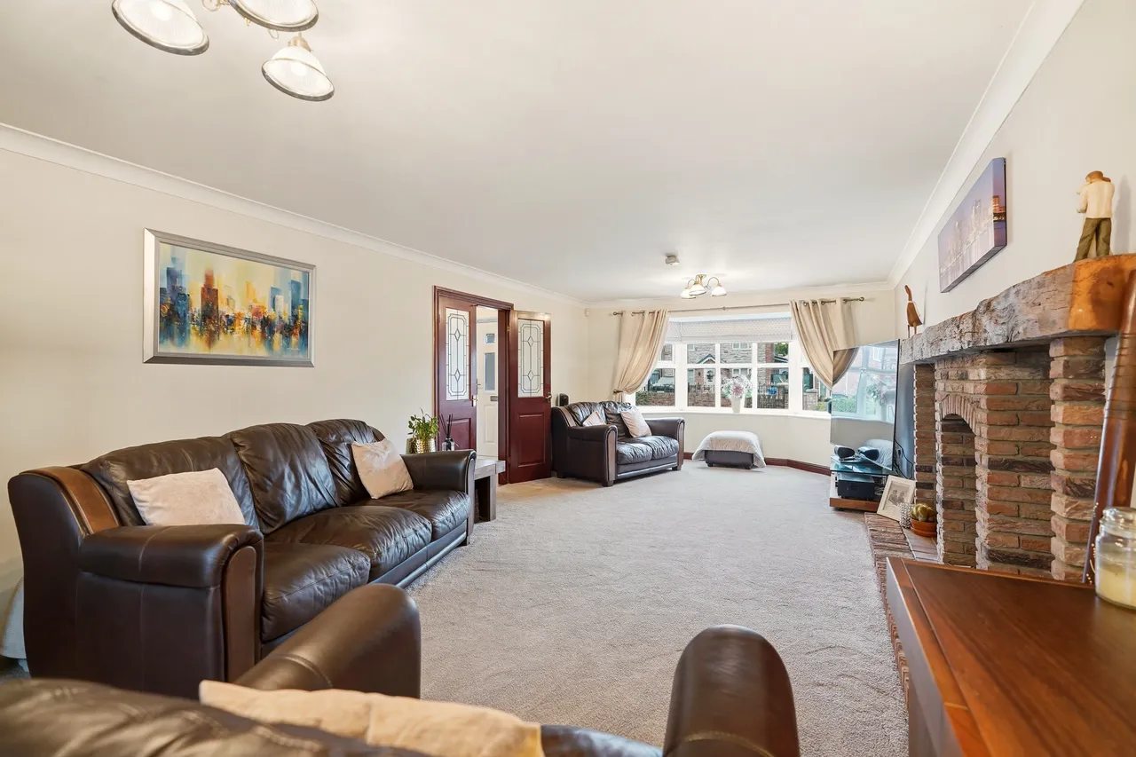Main Street, Pollington, DN14, photo 8