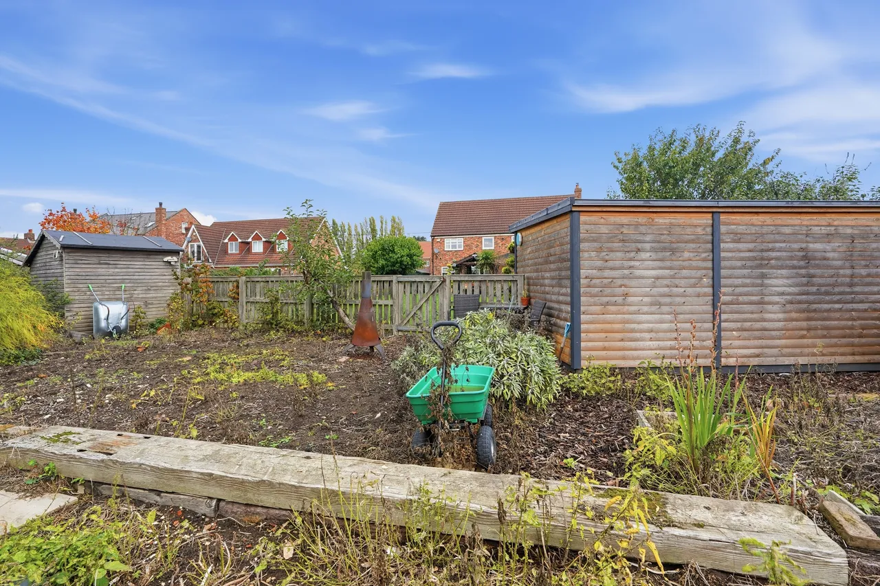 Main Street, Pollington, DN14, photo 65
