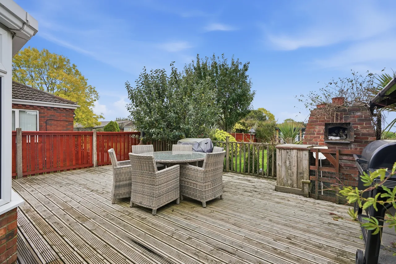 Main Street, Pollington, DN14, photo 57