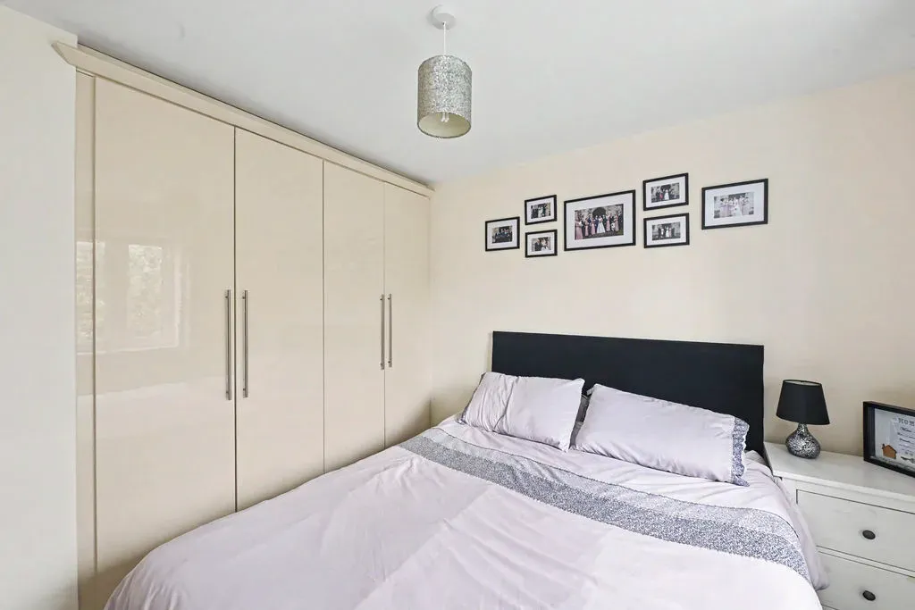 Lancaster Way, Pitstone, Buckinghamshire, LU7 9RH, photo 10